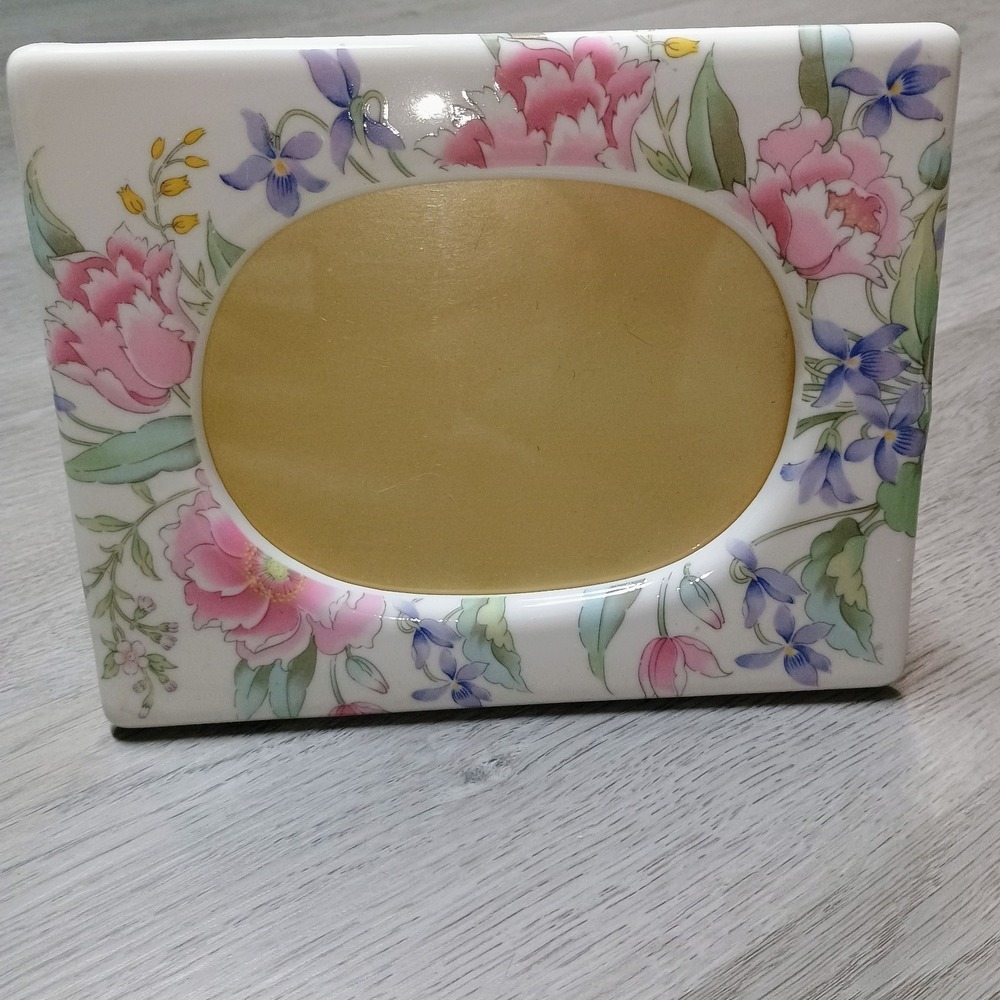Floral White Pink Ceramic Picture Frame Japan Cottage Fairy